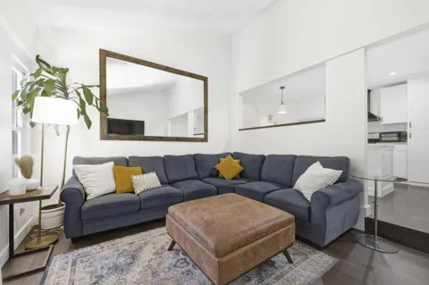 13788 Ruette Le Parc #D