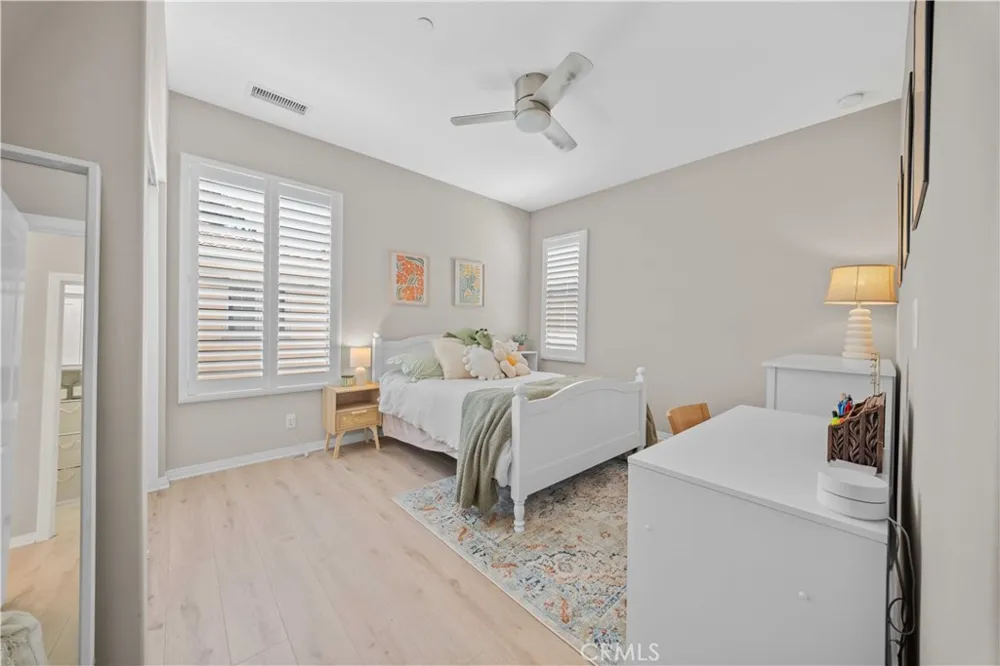 81 Cactus Flower Irvine, CA 92620