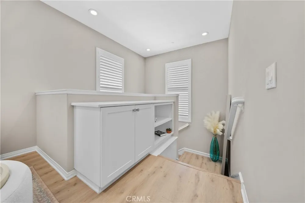 81 Cactus Flower Irvine, CA 92620
