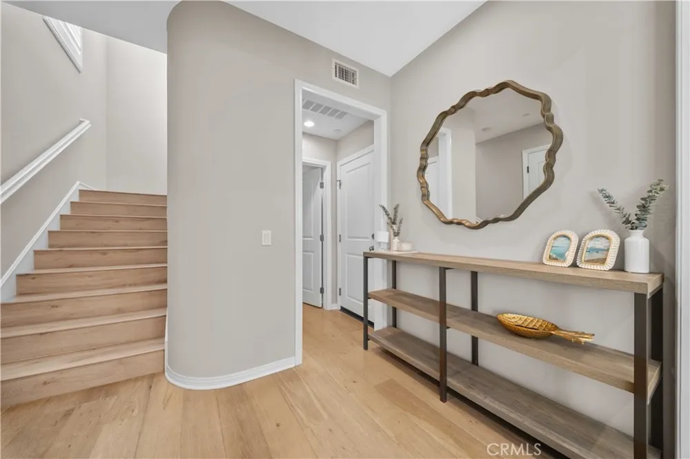 81 Cactus Flower Irvine, CA 92620