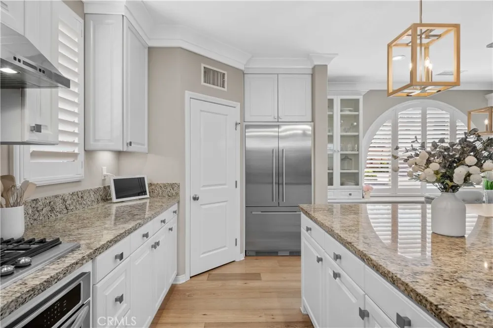 81 Cactus Flower Irvine, CA 92620