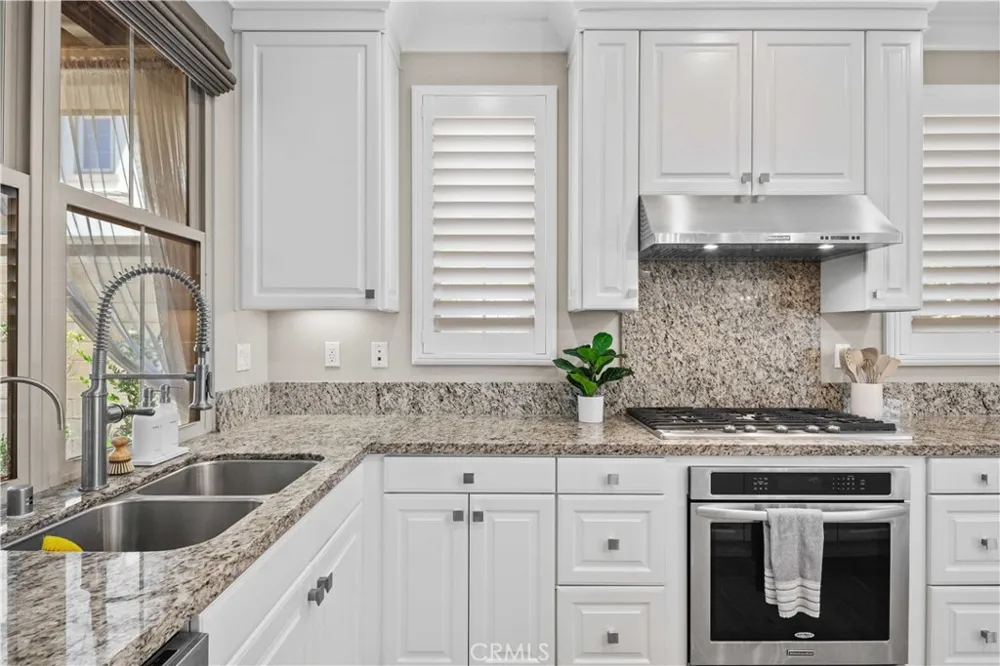 81 Cactus Flower Irvine, CA 92620