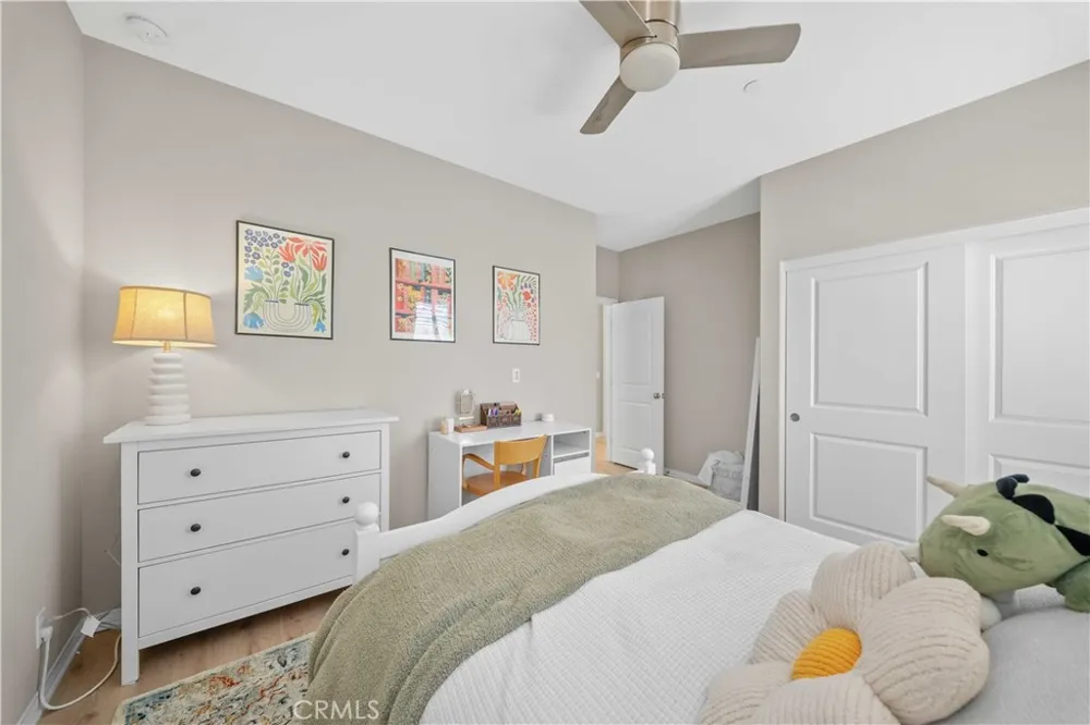 81 Cactus Flower Irvine, CA 92620