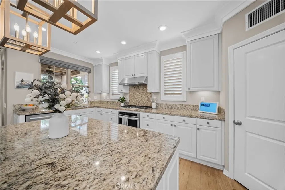 81 Cactus Flower Irvine, CA 92620