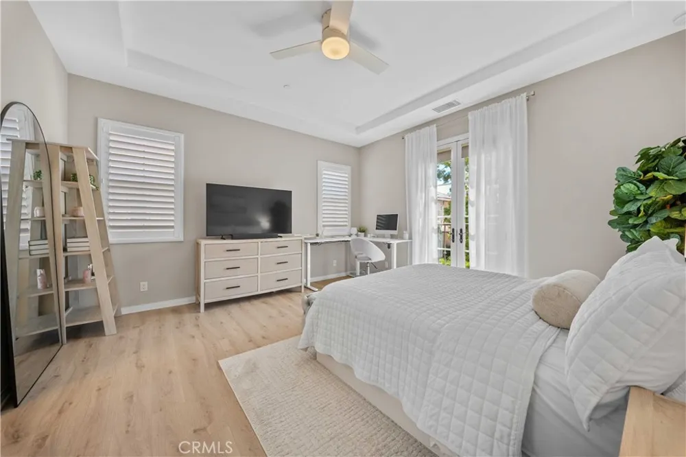 81 Cactus Flower Irvine, CA 92620