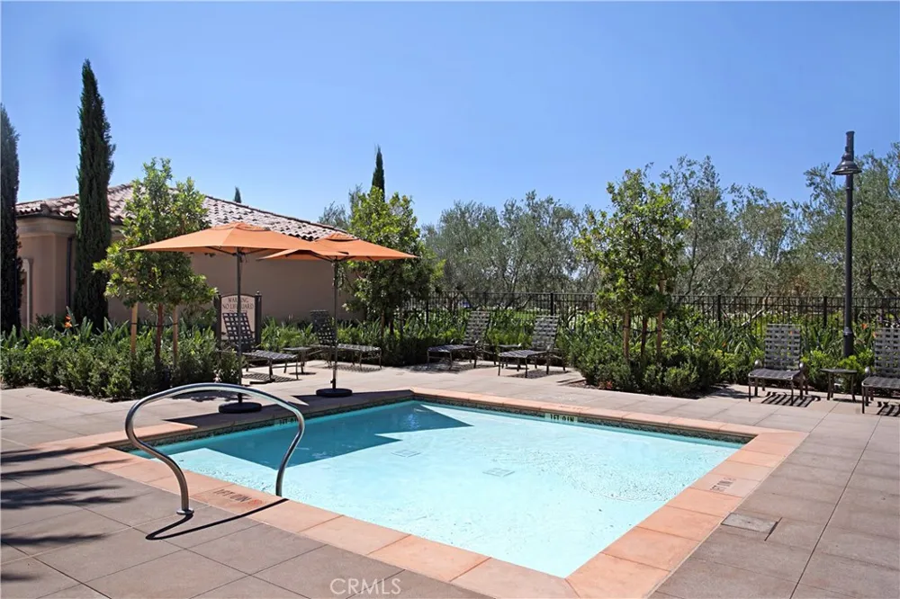 81 Cactus Flower Irvine, CA 92620