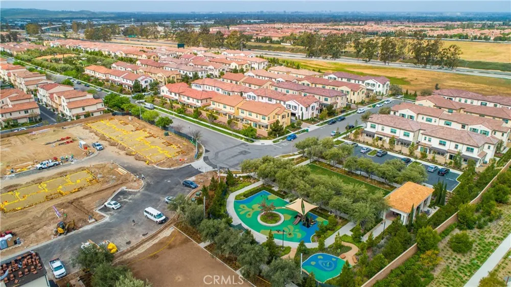 81 Cactus Flower Irvine, CA 92620