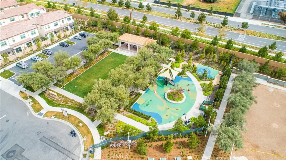 81 Cactus Flower Irvine, CA 92620