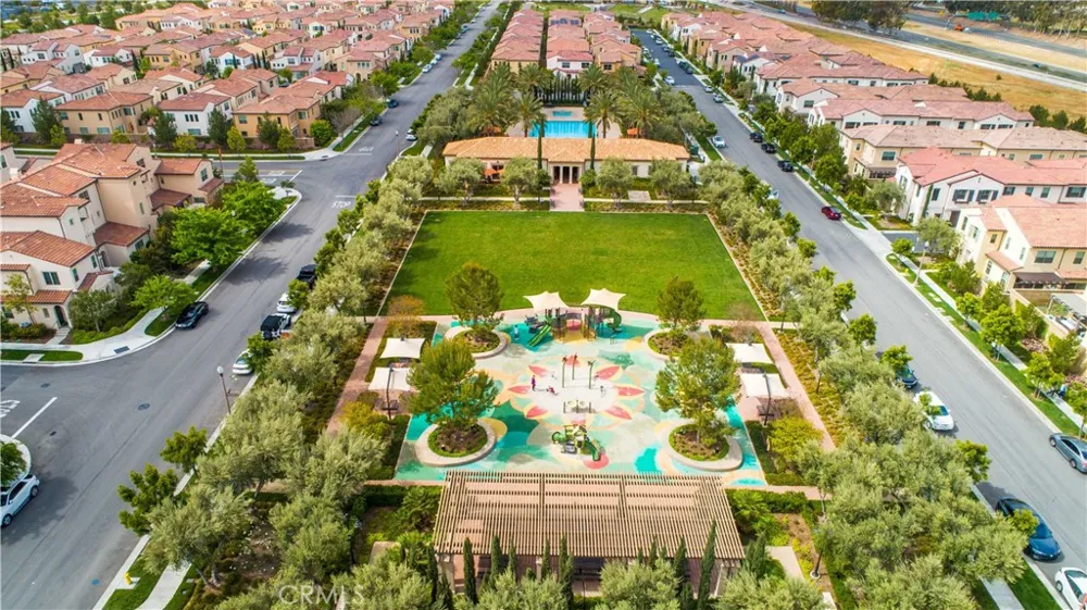 81 Cactus Flower Irvine, CA 92620