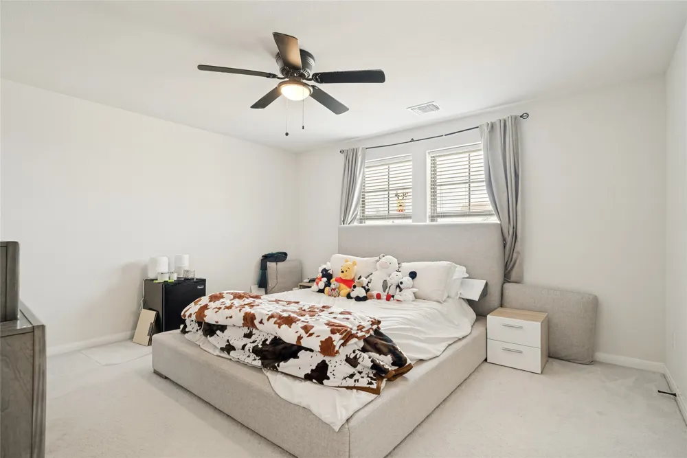 909 Almond Blossom Circle Crowley, TX 76036