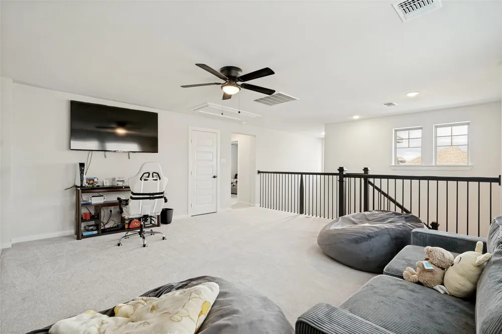 909 Almond Blossom Circle Crowley, TX 76036