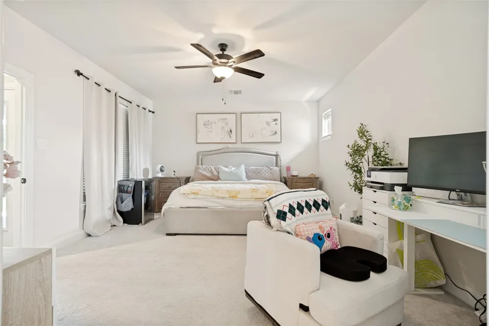 909 Almond Blossom Circle Crowley, TX 76036