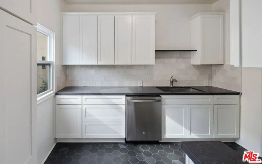 409 Curson Avenue Los Angeles, CA 90036