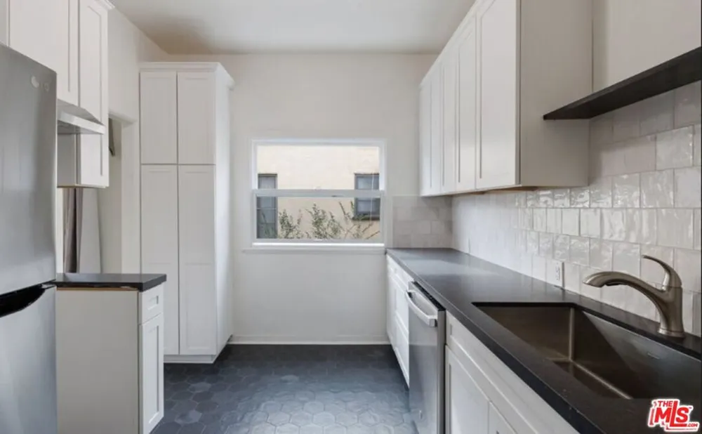 409 Curson Avenue Los Angeles, CA 90036