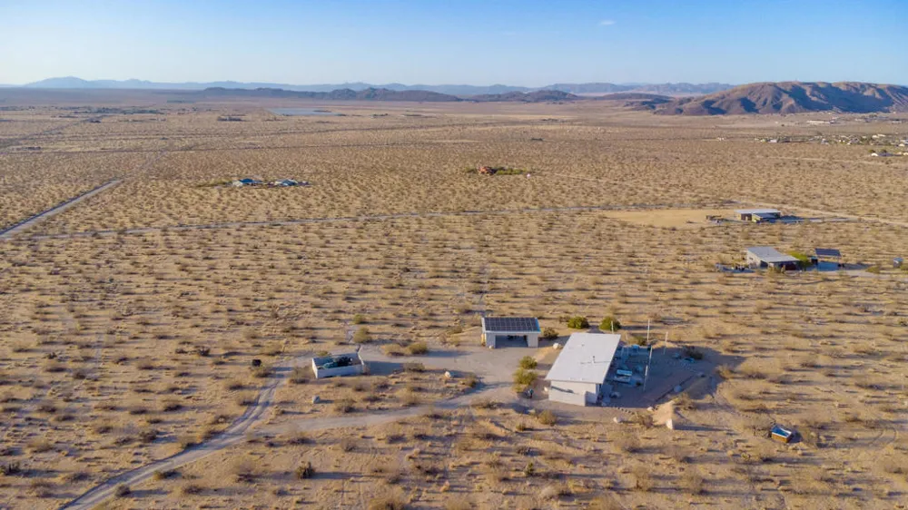 7245 Sunview Road Joshua Tree, CA 92252