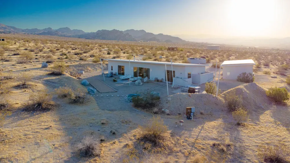 7245 Sunview Road Joshua Tree, CA 92252