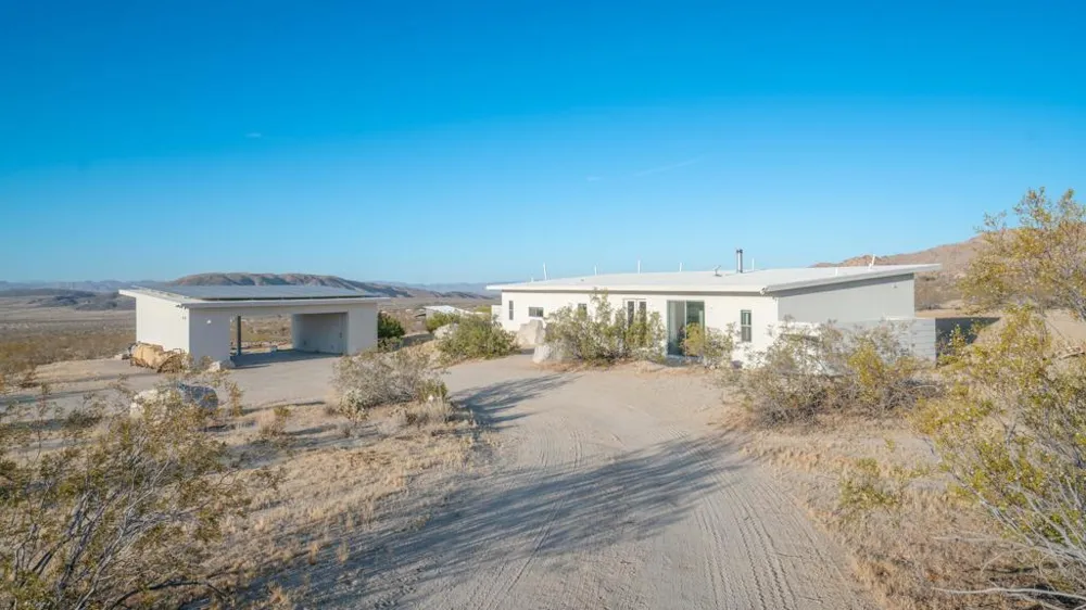 7245 Sunview Road Joshua Tree, CA 92252