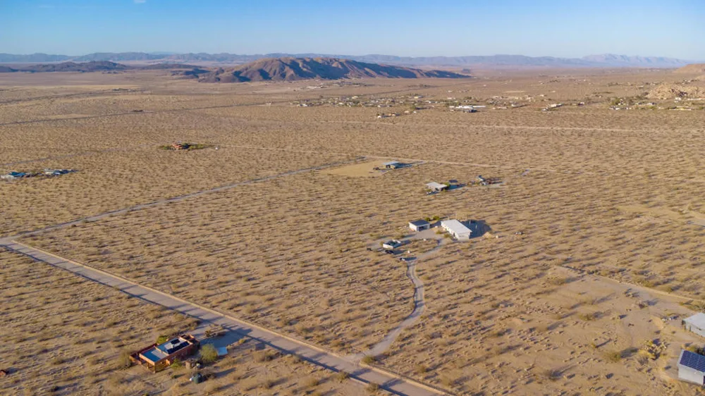 7245 Sunview Road Joshua Tree, CA 92252