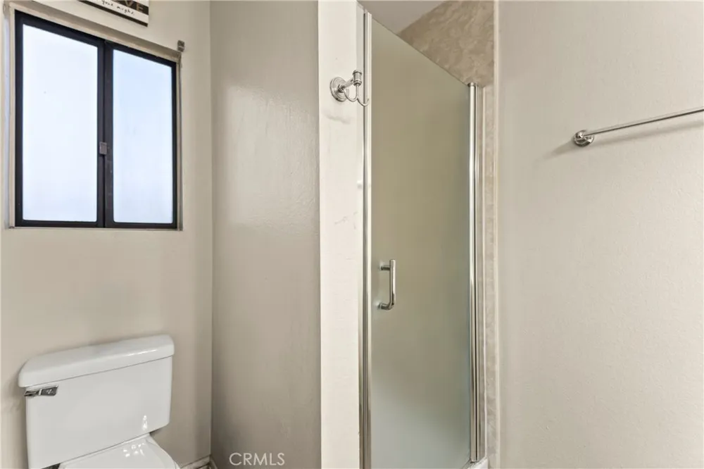 16414 Cornuta #8 Bellflower, CA 90706