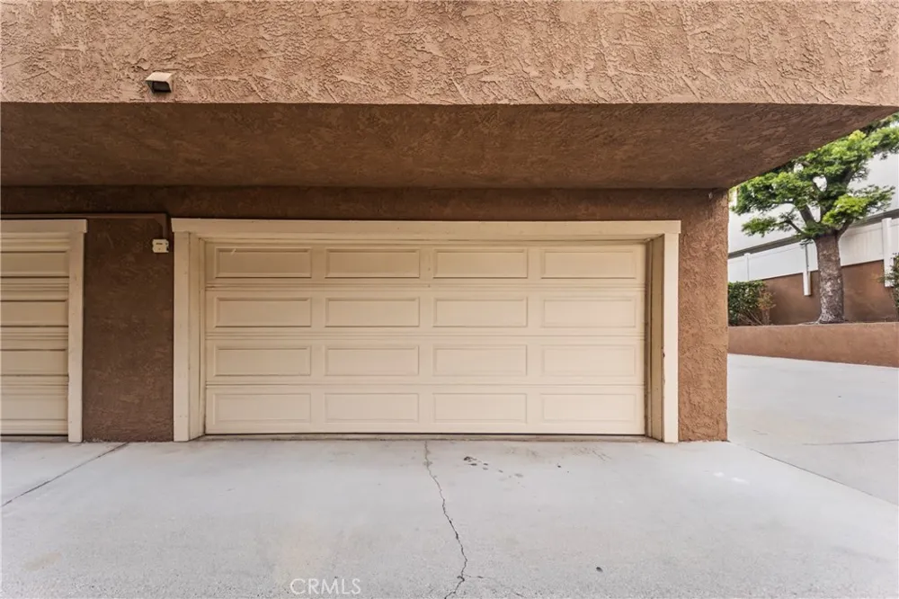 16414 Cornuta #8 Bellflower, CA 90706