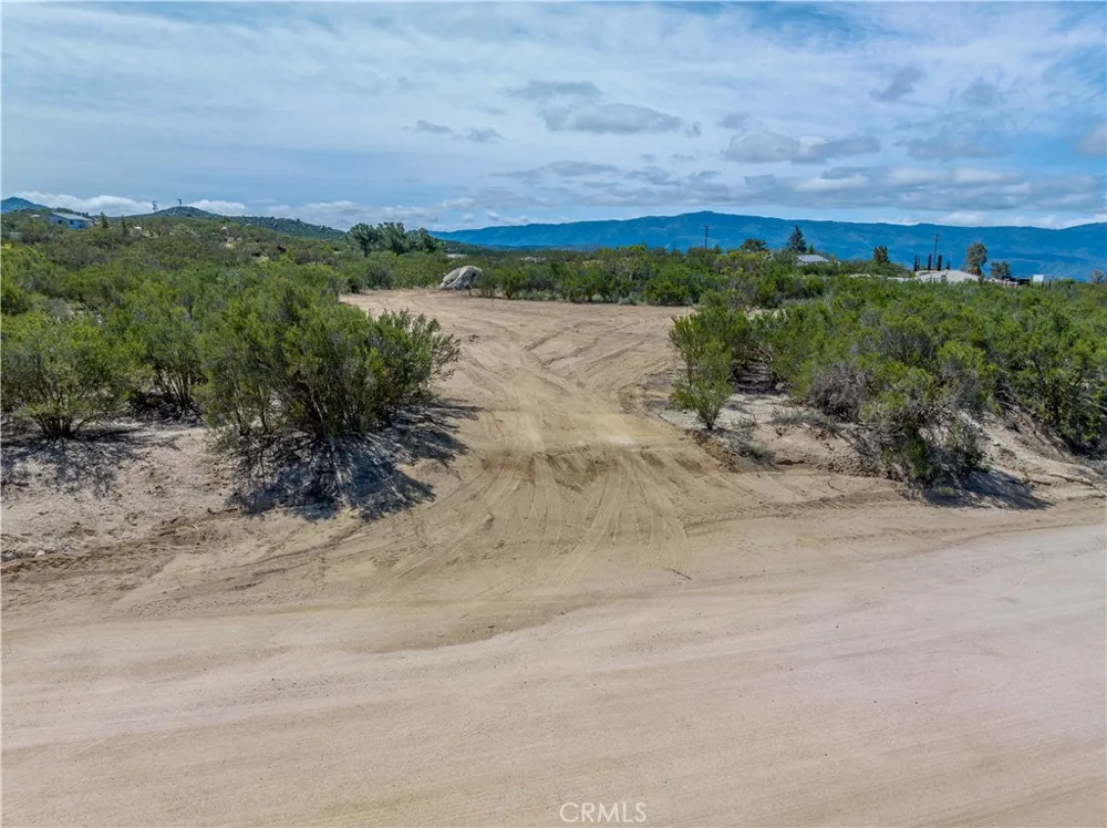 576 Derby Aguanga, CA 92536