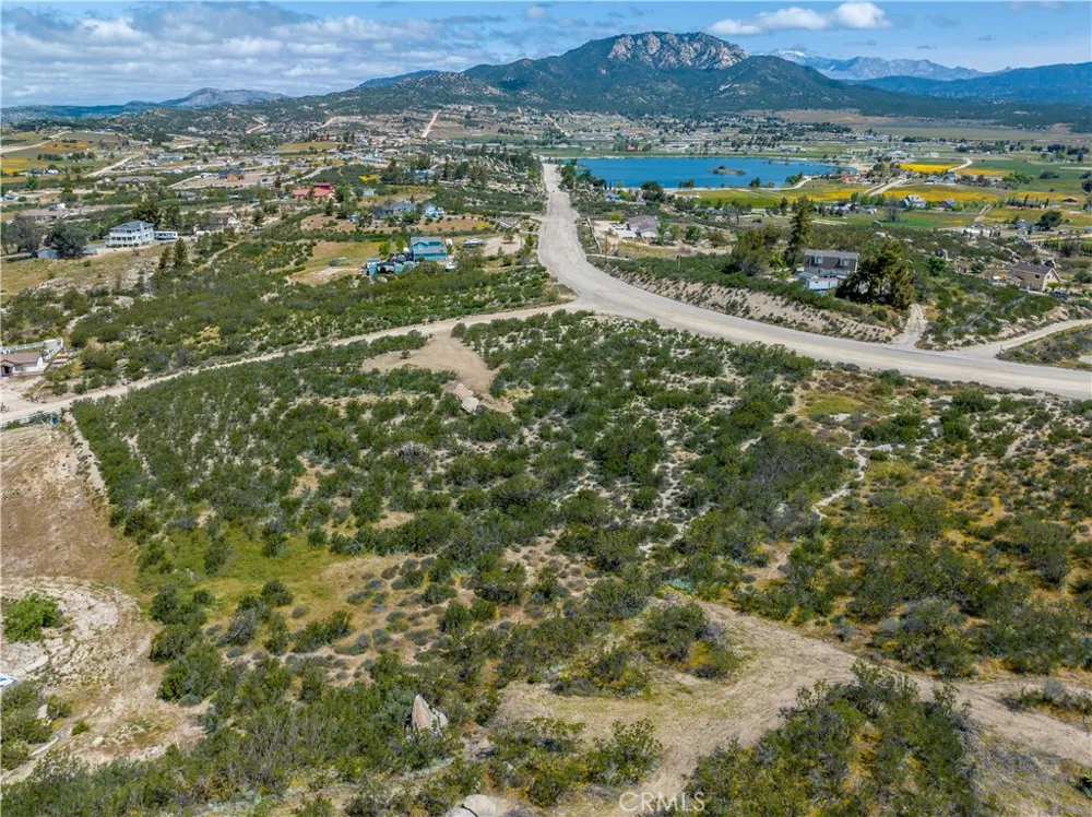 576 Derby Aguanga, CA 92536