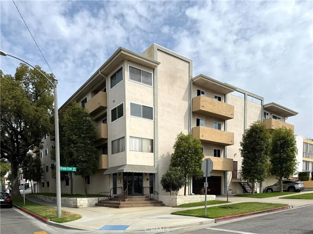 601 E Orange Grove #103 Burbank, CA 91501