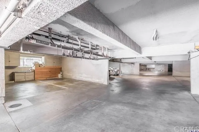 601 E Orange Grove #103 Burbank, CA 91501