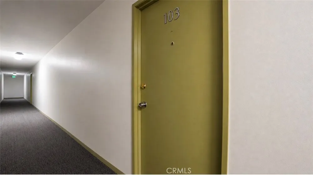 601 E Orange Grove #103 Burbank, CA 91501