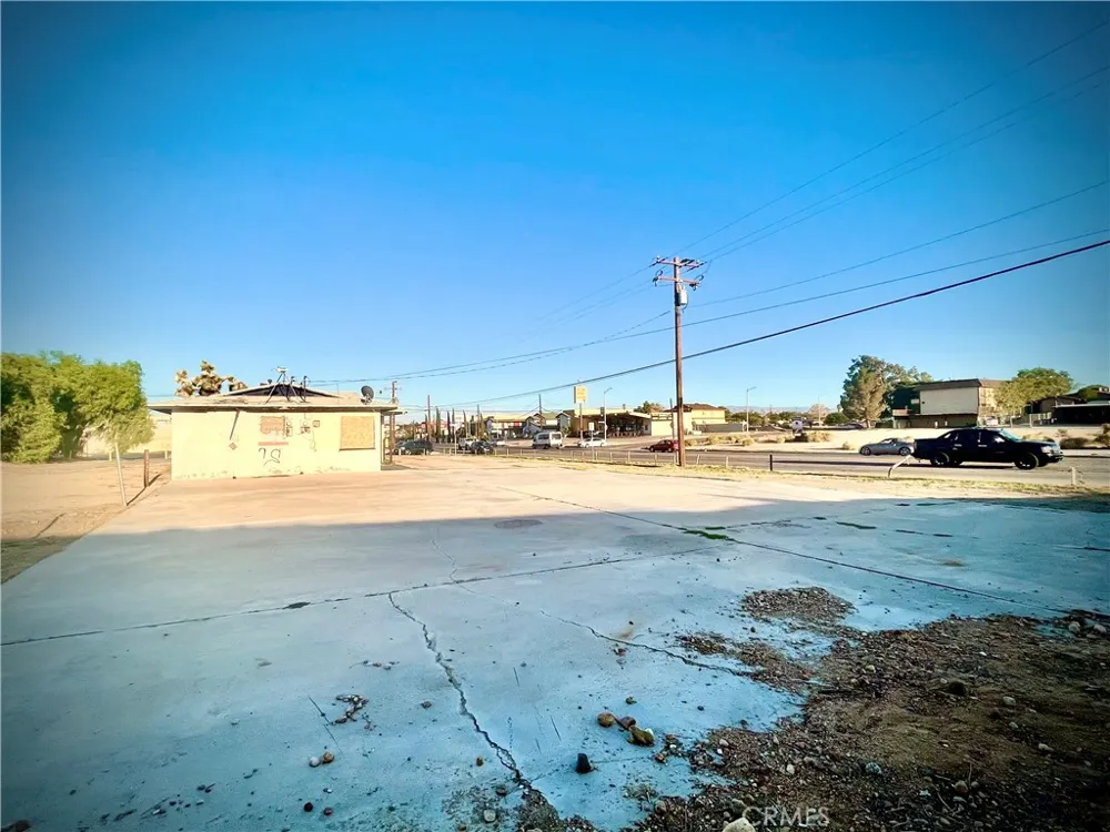 15720 Mojave Drive Victorville, CA 92394