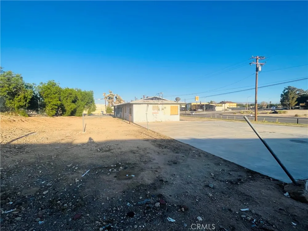 15720 Mojave Drive Victorville, CA 92394