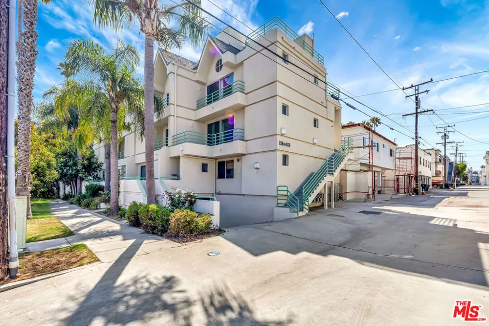 511 Washington Avenue Santa Monica, CA 90403