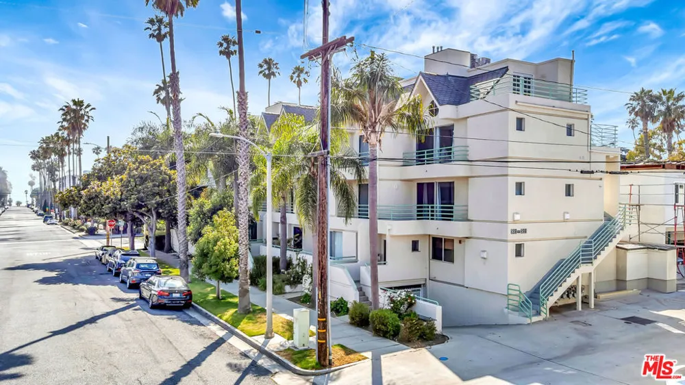 511 Washington Avenue Santa Monica, CA 90403