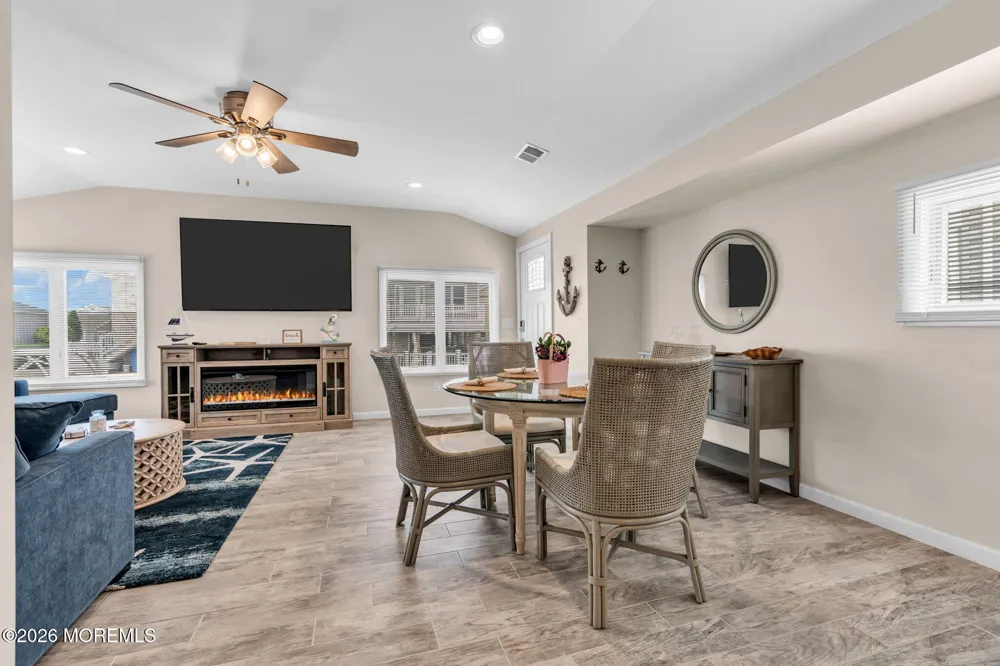 208 Mallard Lane Lavallette, NJ 08735