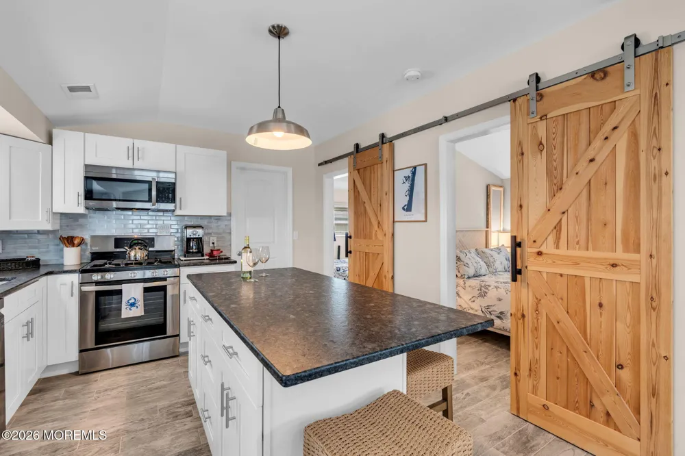 208 Mallard Lane Lavallette, NJ 08735