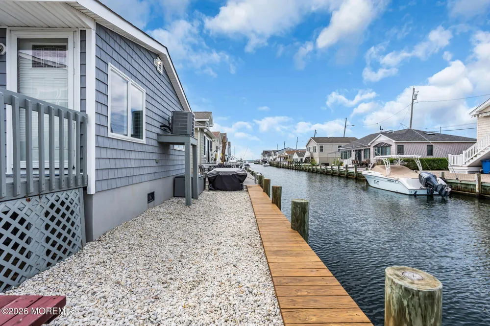 208 Mallard Lane Lavallette, NJ 08735