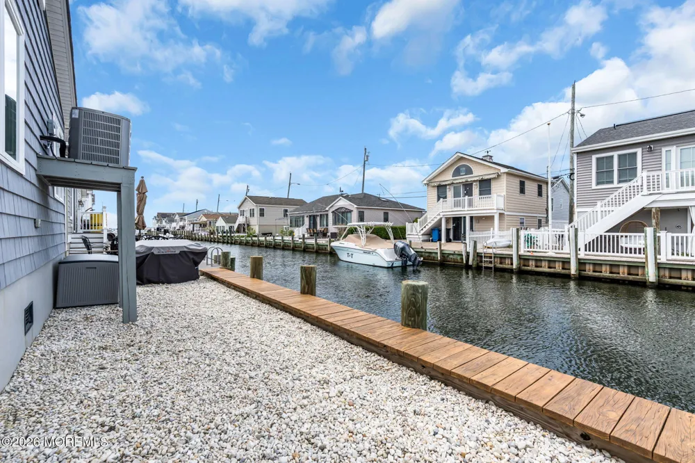 208 Mallard Lane Lavallette, NJ 08735