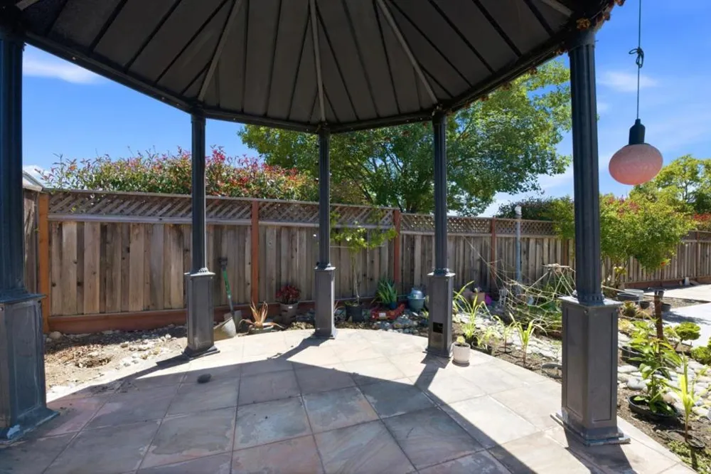 9632 Cherrywood Court Gilroy, CA 95020