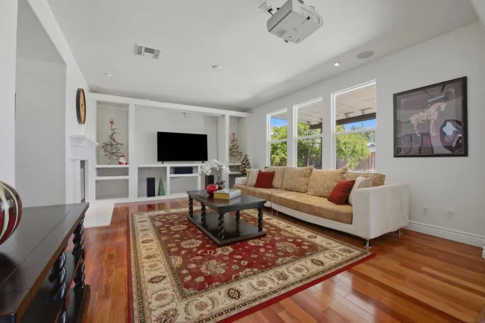 9632 Cherrywood Court Gilroy, CA 95020