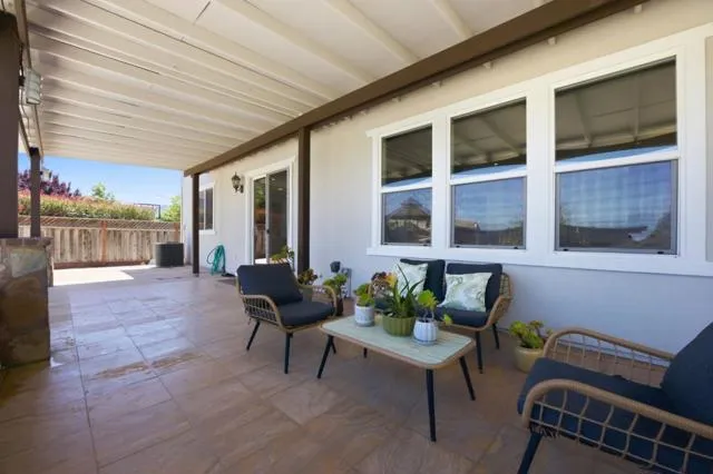9632 Cherrywood Court Gilroy, CA 95020