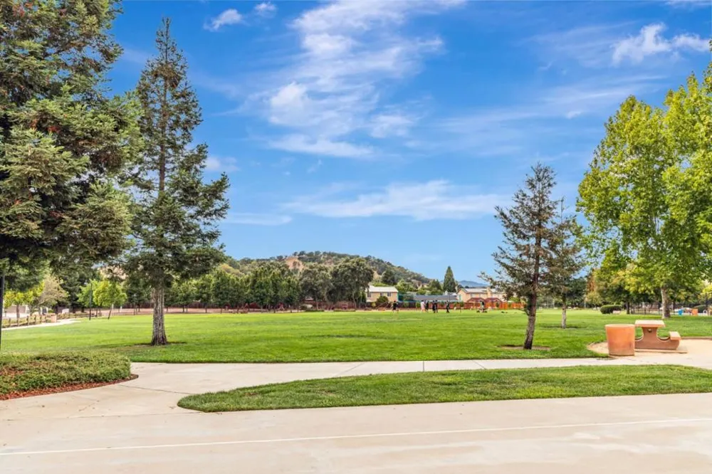 9632 Cherrywood Court Gilroy, CA 95020