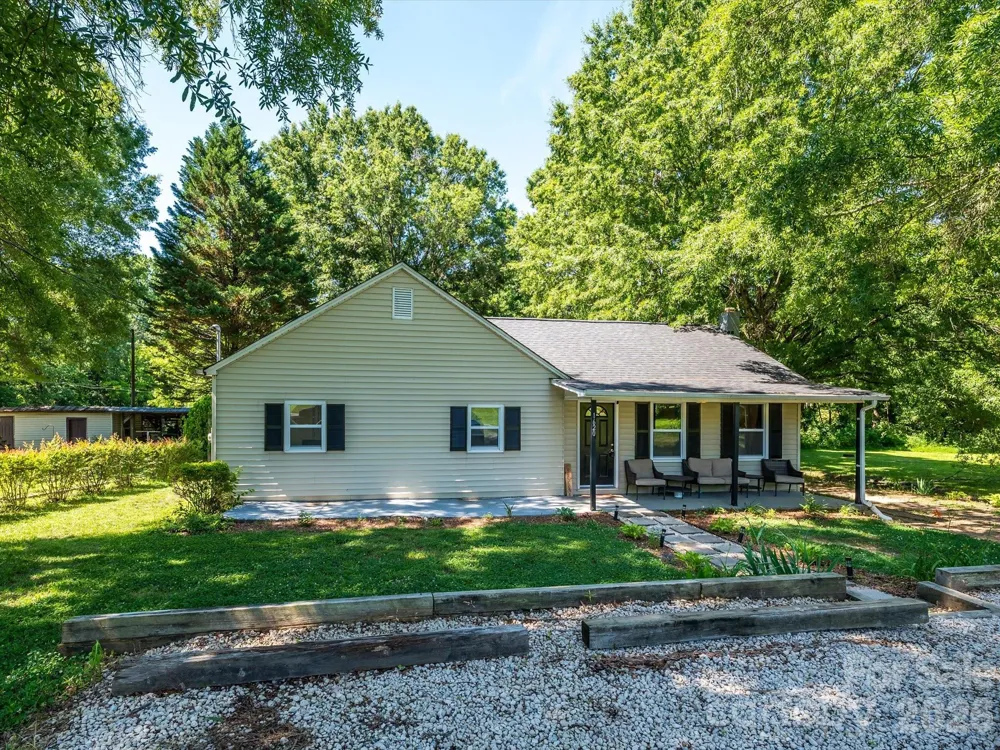 1620 Blueberry Street Mount Pleasant, NC 28124
