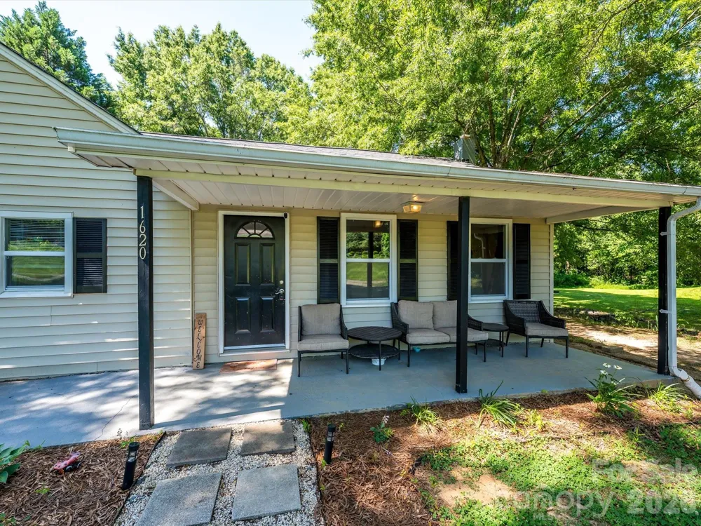 1620 Blueberry Street Mount Pleasant, NC 28124