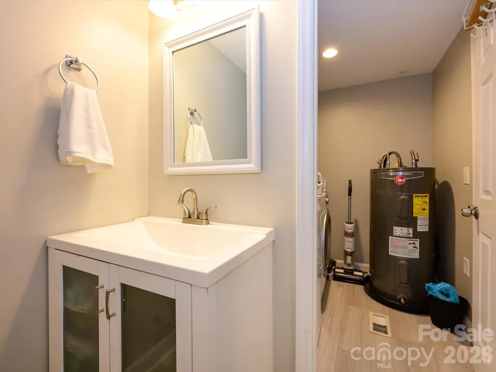 1620 Blueberry Street Mount Pleasant, NC 28124