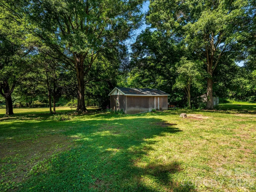 1620 Blueberry Street Mount Pleasant, NC 28124