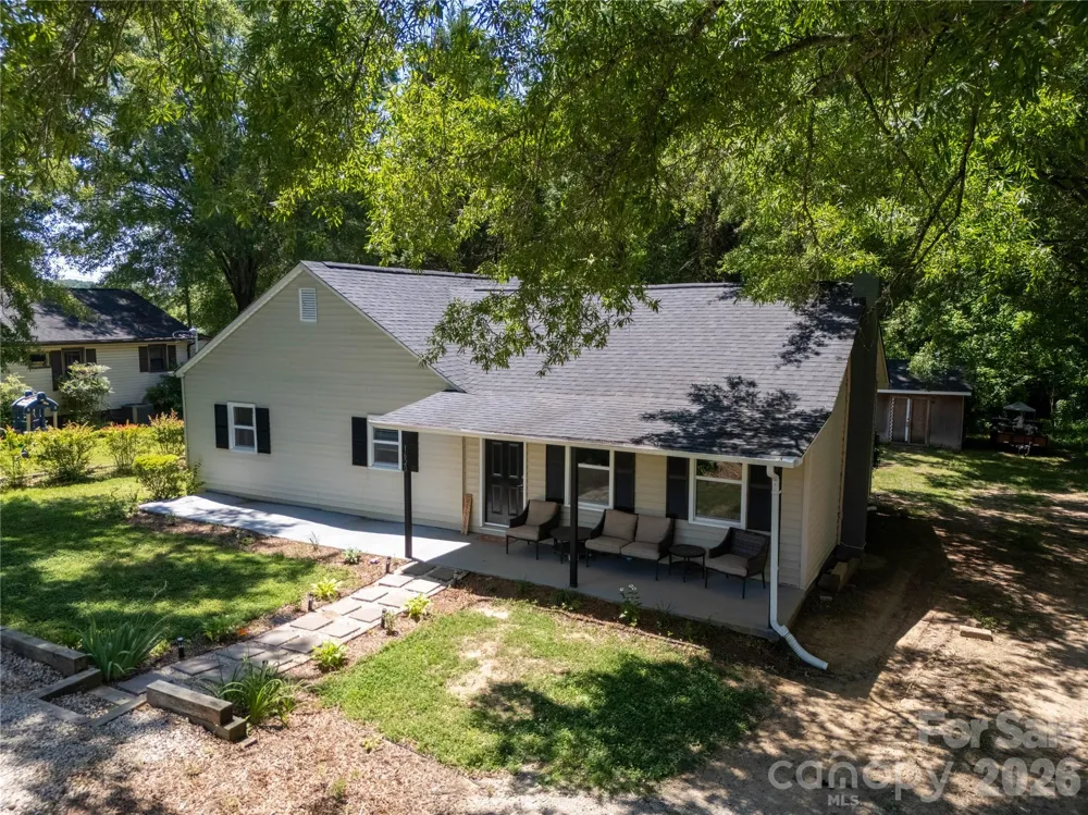 1620 Blueberry Street Mount Pleasant, NC 28124