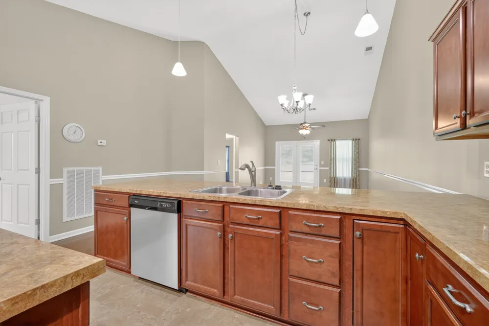 161 Plymouth Dr Lebanon, TN 37087