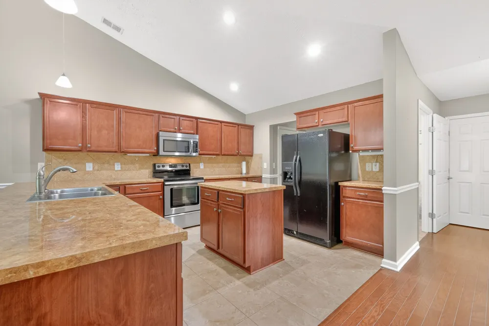 161 Plymouth Dr Lebanon, TN 37087