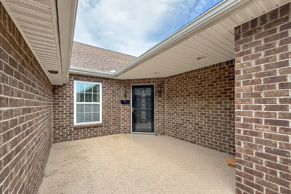 161 Plymouth Dr Lebanon, TN 37087