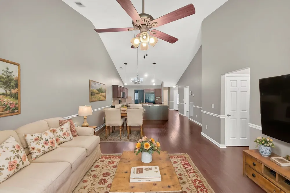 161 Plymouth Dr Lebanon, TN 37087